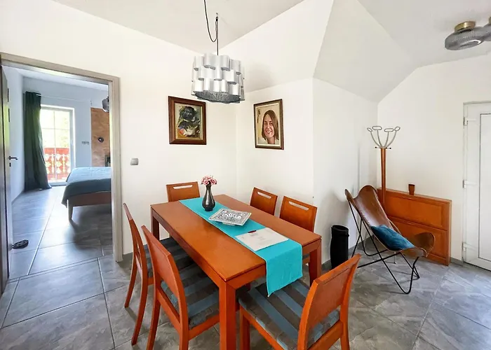 Spacious Nest Between Maribor And Celje Nicehead Lejlighed